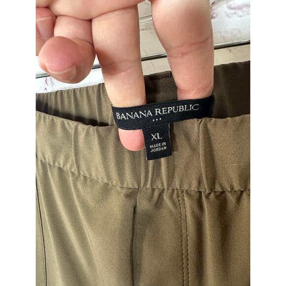 Banana Republic Olive Green Tapered Leg Cargo Pants Womens XL - Picture 5 of 6